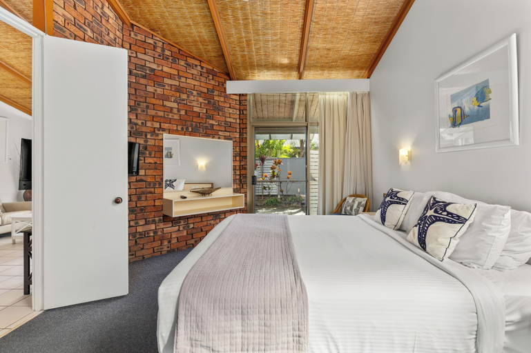 Bedroom 3, Nautilus Beach Resort by Charlesworth, Coffs Harbour - Pt A