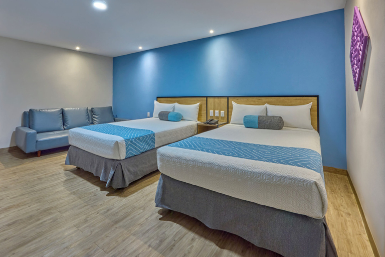 Bedroom 4, Continental Mexicano, Mexico City