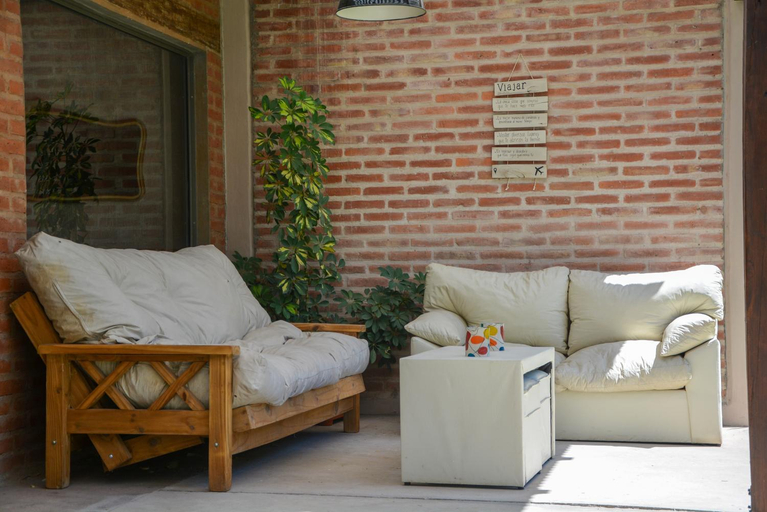 Others 4, POSADA ROSSINA Habitaciones con bano privado y ambientes compartidos, San Rafael