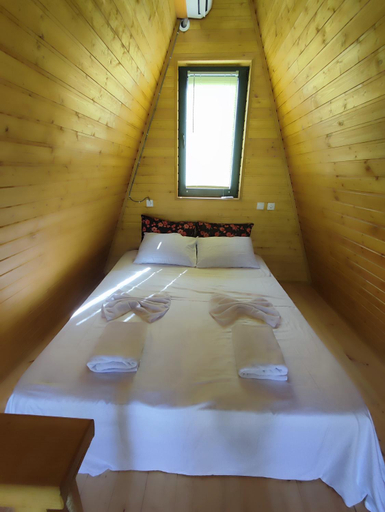 Bedroom 2, Canyon garden martvili, Martvili