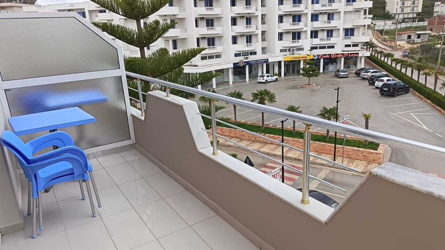 Front of property 5, Hotel Alex, Sarandës