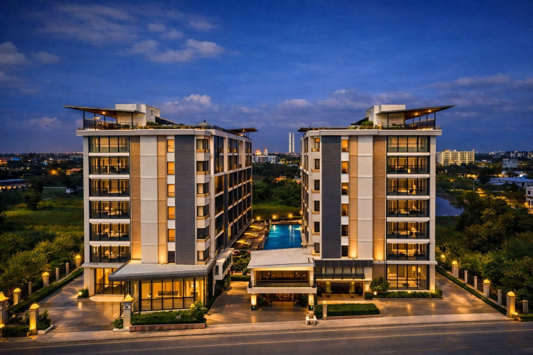 Exterior & Views 2, Tisha Hotel, Bang Sao Thong