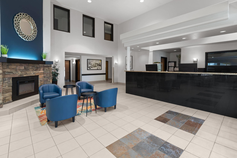 Public Area 3, Super 8 by Wyndham Quebec City, Communauté-Urbaine-de-Québec