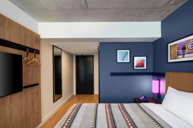 Room 4, Moxy Ottawa Downtown, Ottawa