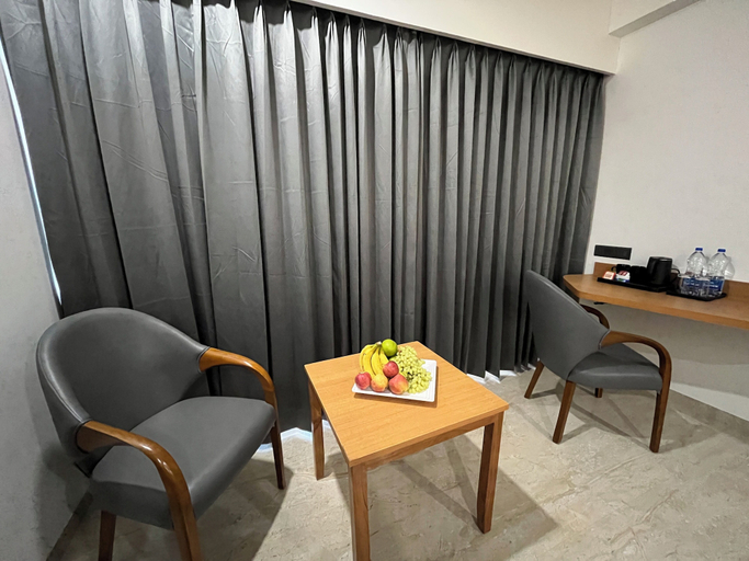 Interior 3, Mastiff Hotel Crystara, Jalgaon, Jalgaon