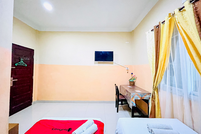 Others 3, RedDoorz @ Hotel Dieng Berastagi, Karo