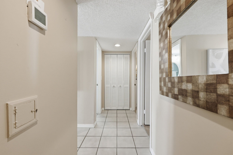 Bathroom 4, Tropical Condo with Spectacular Ocean Sunrises Views by RedAwning, Nassau