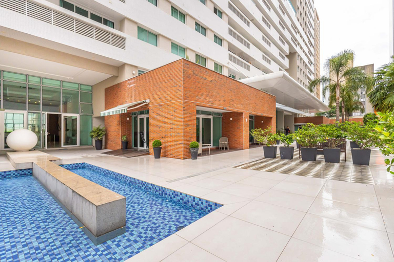 Sport & Beauty 2, Lifespace Batel Shopping Curitiba - Apartamentos UROOMS, Curitiba