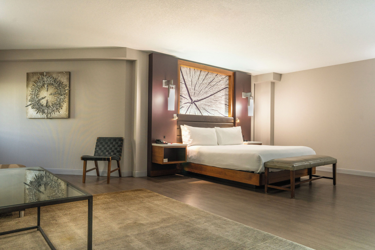 Bedroom 4, Walnut Creek Marriott, Contra Costa