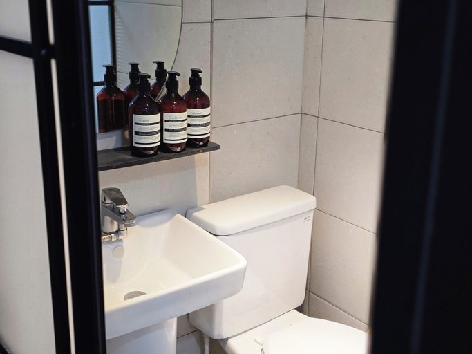 Bathroom, U Stay Hostel Gasan, Geum-cheon