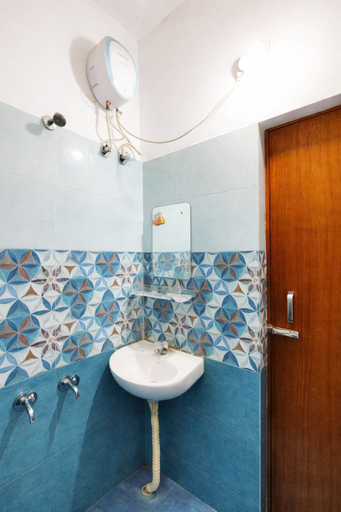 Bathroom, Neelachal Holiday Nibasa Puri, Puri