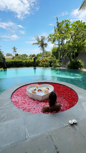 Sport & Beauty 2, Villa Toraja : 4 Bedroom Luxury Villas Canggu, Badung