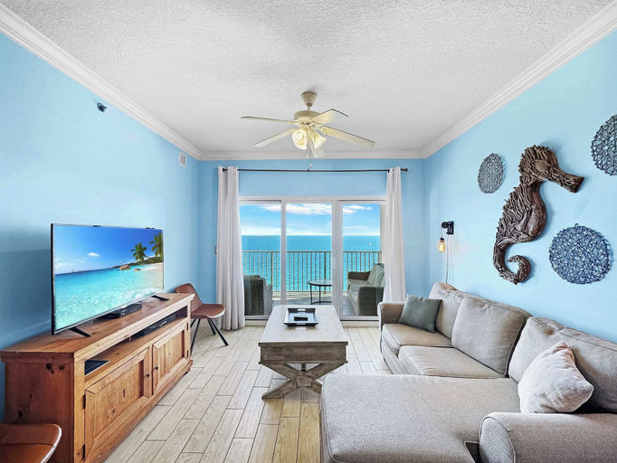 Primary image, Seawind 1507 Oceanfront, Baldwin