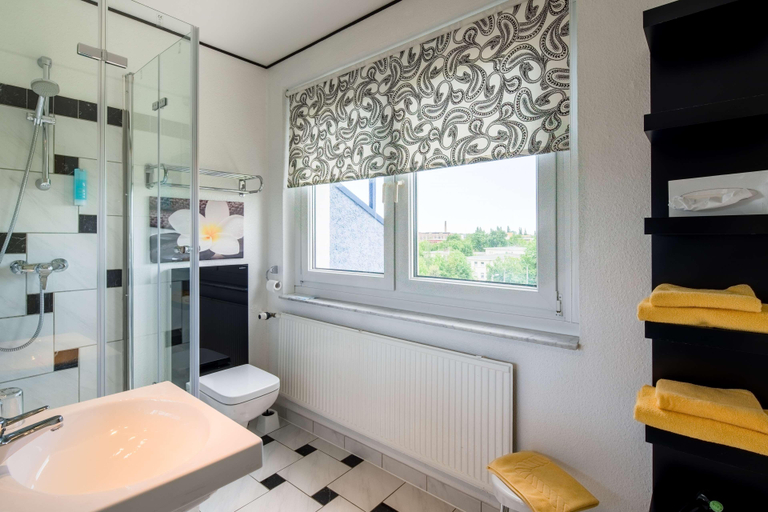 Bathroom 4, Best Western Hotel Windorf, Leipzig