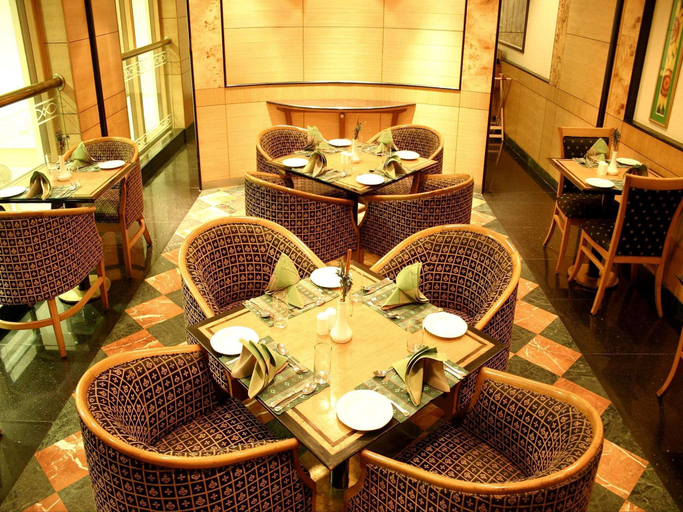 Food & Drinks, Gokulam Park Kochi, Ernakulam