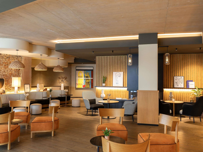 Food & Drinks 5, Mercure Luxembourg off Kirchberg, Luxembourg