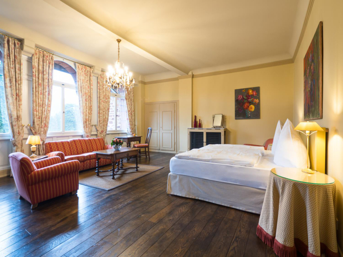 Bedroom 4, Gastehaus Schloss Saareck, Merzig-Wadern