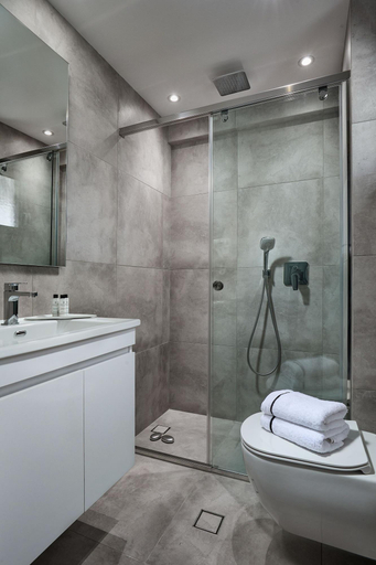 Bathroom 5, Quattro Suites, Peloponnese