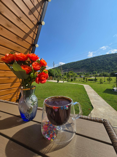 Food & Drinks, Canyon garden martvili, Martvili