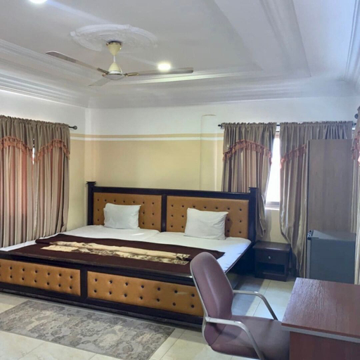Room 3, Onayaa Hotel, Ga East