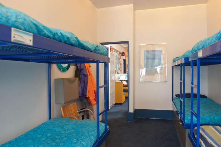 Bedroom 3, Pacific Tradewinds Hostel, San Francisco