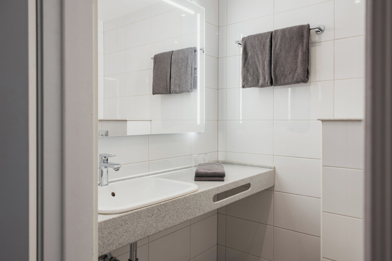 Bathroom 4, Home Hotel Victoria, Jönköping