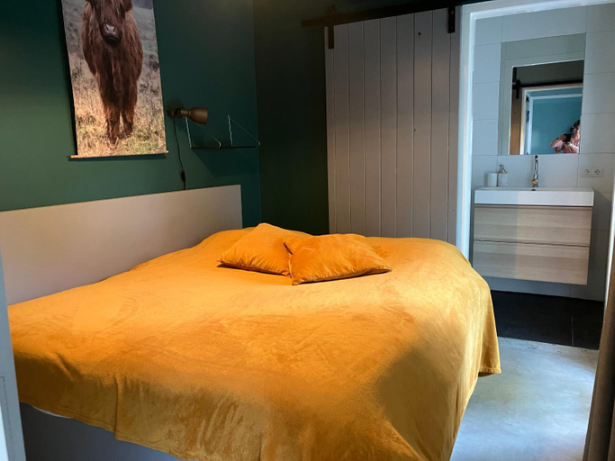 Bedroom, Sloaperij de Butenbelt, Ommen
