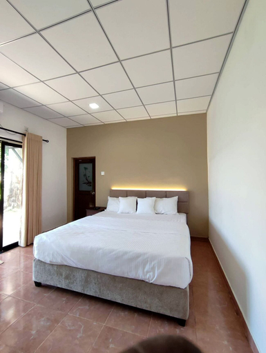 Room 2, Trump House, Nachchadoowa