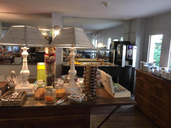 Food & Drinks 3, Balladins Lyon Est, Isère