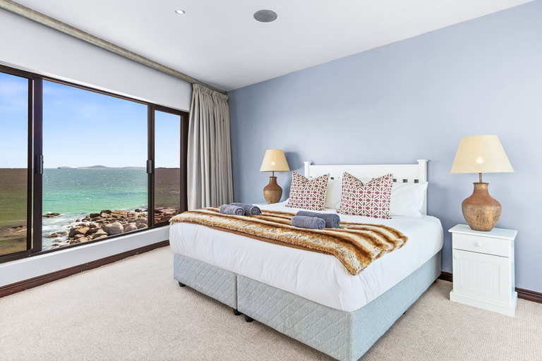 Bedroom 3, Tenos On Calypso 16, West Coast
