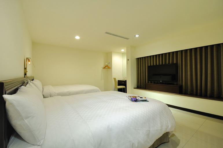 Bedroom 5, Bravo Hotel, Taichung
