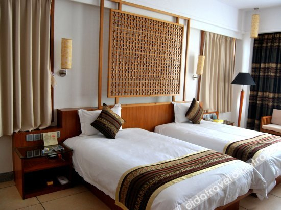 Others 3, California Hotel, Maoming