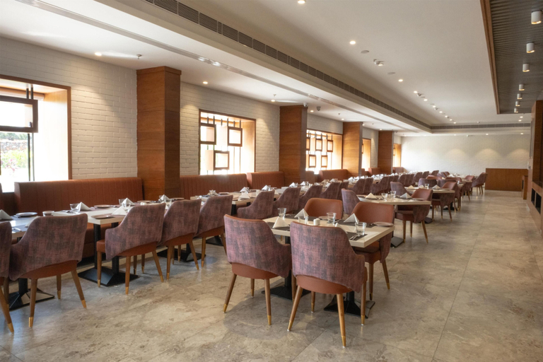 Restaurant 4, Radisson Resort & Spa Sasan Gir, Junagadh