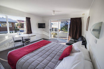 Others 3, Tasman Holiday Parks - Te Anau, Southland