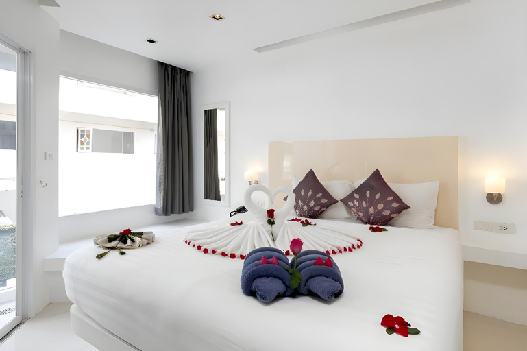 Bedroom 3, Grand Sunset Hotel Phuket, Phuket Island