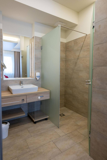 4, Red Dream Apartment for 2 I Graz-Sd I free Parking 24-7 Check-in, Graz
