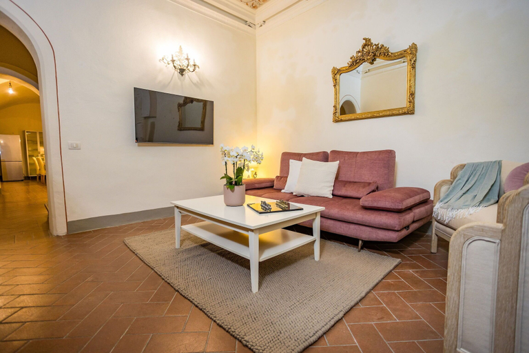 Living room 5, Rose's Palace, Arezzo