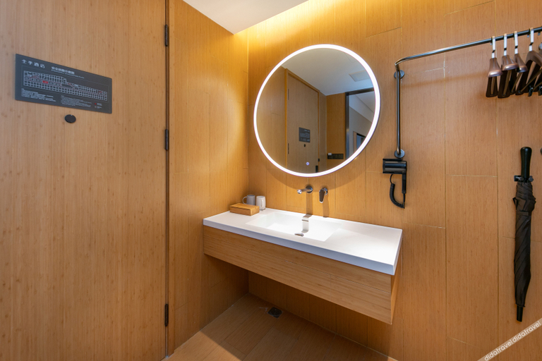 Bathroom 4, JI Hotel Xi'an Hongmiaopo Metro Station, Xi'an