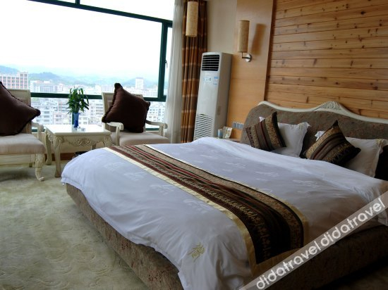 Others 5, California Hotel, Maoming