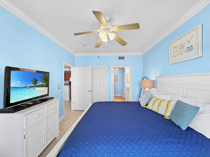 Room 5, Seawind 1507 Oceanfront, Baldwin