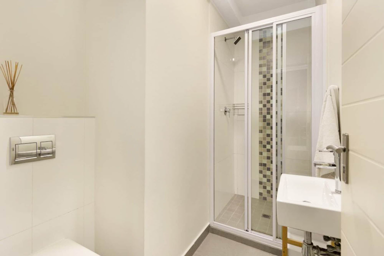 Bathroom 4, Sunset On Hill 3, City of Cape Town