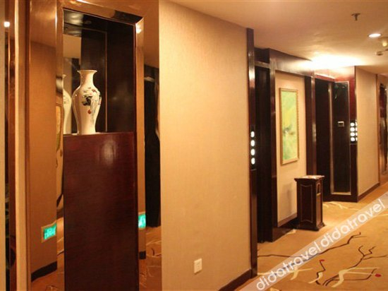 Others 2, Junhong Hotel, Ji'an