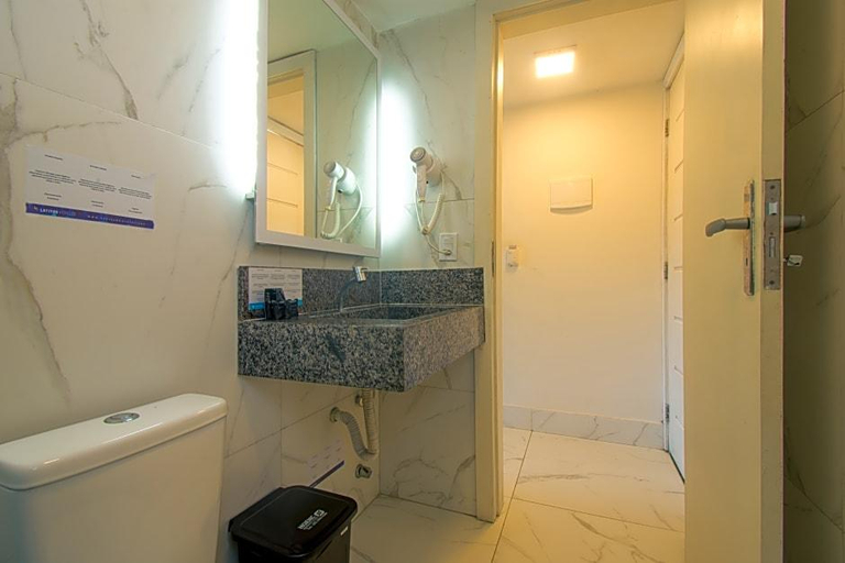Bathroom 3, Pousada Aroma do Mar by Latitud Hoteles, Armação dos Búzios