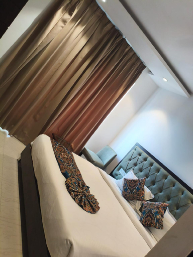 Bedroom 2, Hotel AVI INN, Amritsar