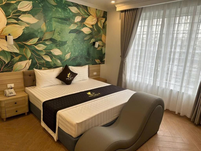 Room 5, One Villa Hotel 6, Long Biên