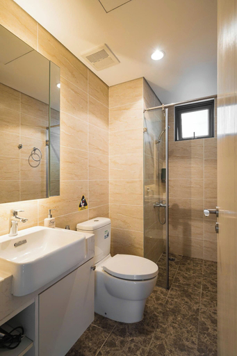 Bathroom 5, Hopo Apt - Vinhomes D'capitale Luxury, Cầu Giấy