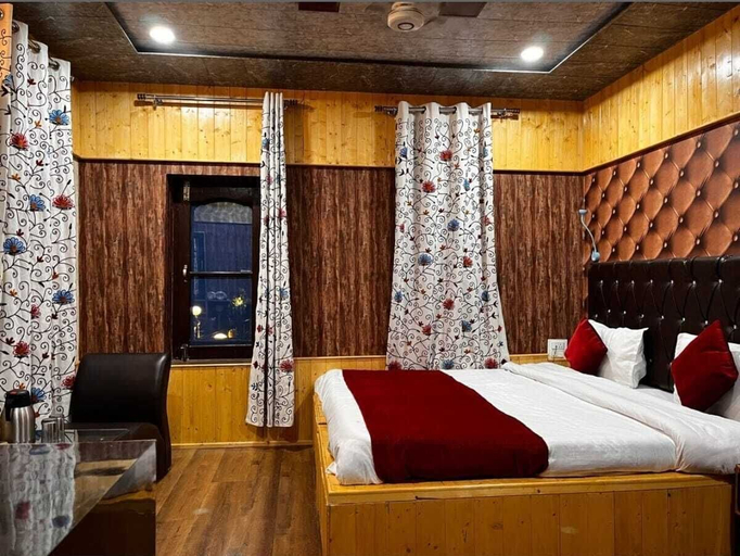 Room 5, The Loyal Residency, Anantnag