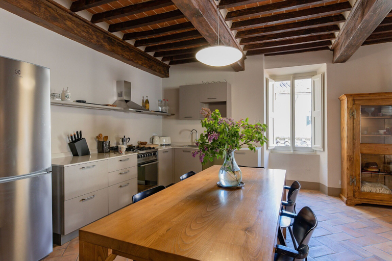 In-room dining 4, Appartamento Palei, Arezzo