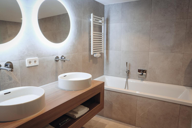 Bathroom 4, Van Der Valk Hotel Spier - Dwingeloo, Westerveld