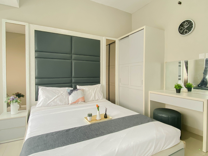 Bedroom 4, Minimalist and Airy Studio Apartment at Royal Sentul Park By Travelio, Bogor